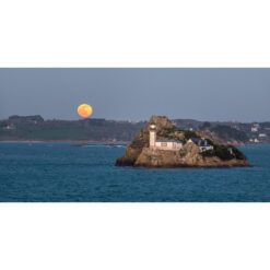 Carantec : l'Île Louët et la Pleine Lune