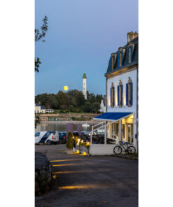 Sainte-Marine : Le phare de la Pyramide et le Bistrot du Bac